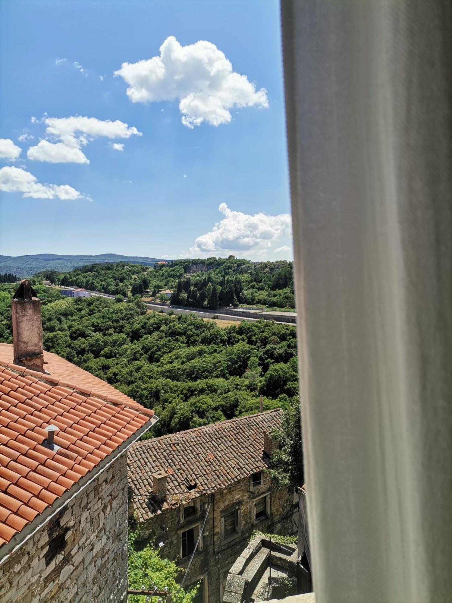 Apartment Branko With Terrace, Old Town Labin ラビン エクステリア 写真